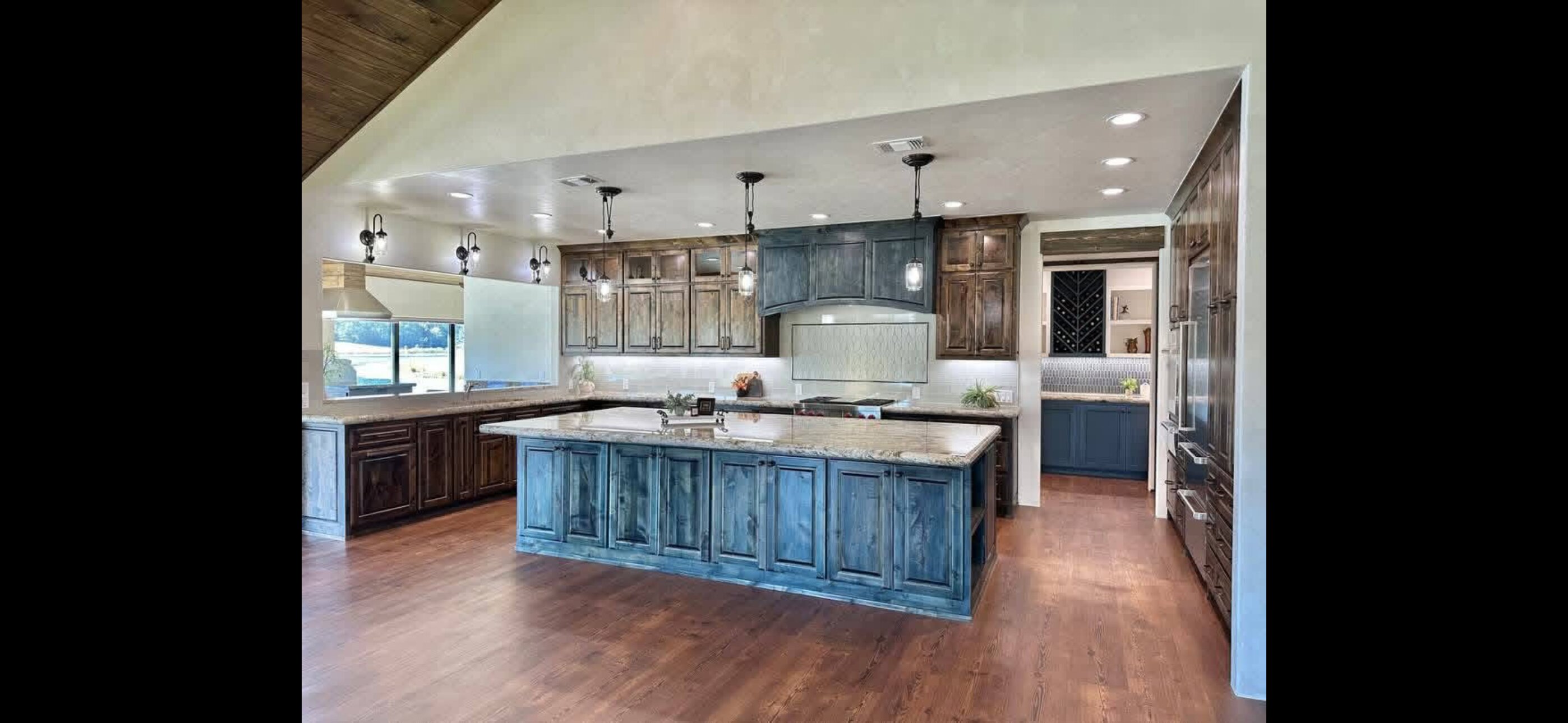 Custom cabinet project by Holt's Custom Cabinets